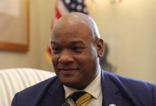 Новини політики - У США зробили заяву про вплив корупційних скандалів на допомогу Україні