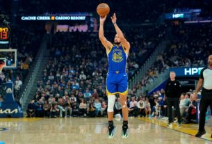 Без категорії - У Стефена Каррі 39 очок за гру й рекорд