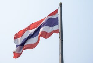 Новини світу - У Таїланді розпустили парламент на тлі сутичок з Камбоджею