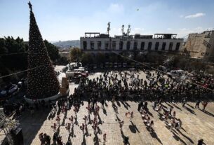Новини світу - У Віфлеємі відновили різдвяні святкування після двох років війни в Газі
