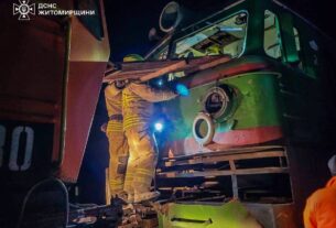 Новини України - Удар по поїзду під Коростенем: БпЛА перешкоджають відновленню