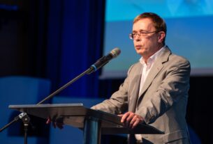 Новини України - Україна скасувала візит євродепутатів через проросійського політика - ЗМІ