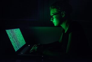 Новини світу - В США звинуватили українку в кібератаках на замовлення РФ