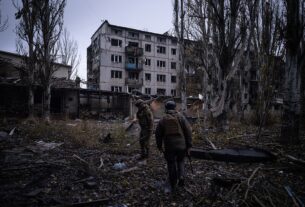 Новини України - Відомо, скільки цивільних залишається у Костянтинівці