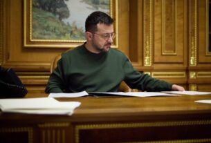 Новини України - Зеленський призначив суддів до місцевих та апеляційних судів