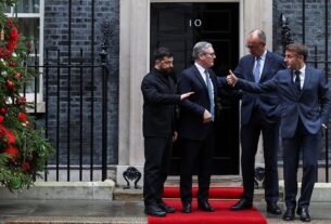 Новини України - ЗМІ: Зустріч у Парижі щодо мирного плану скасували