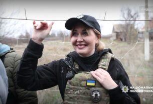 Запорізька ювенальна поліцейська Юлія Никоненко рятує дитинство під ворожими обстрілами