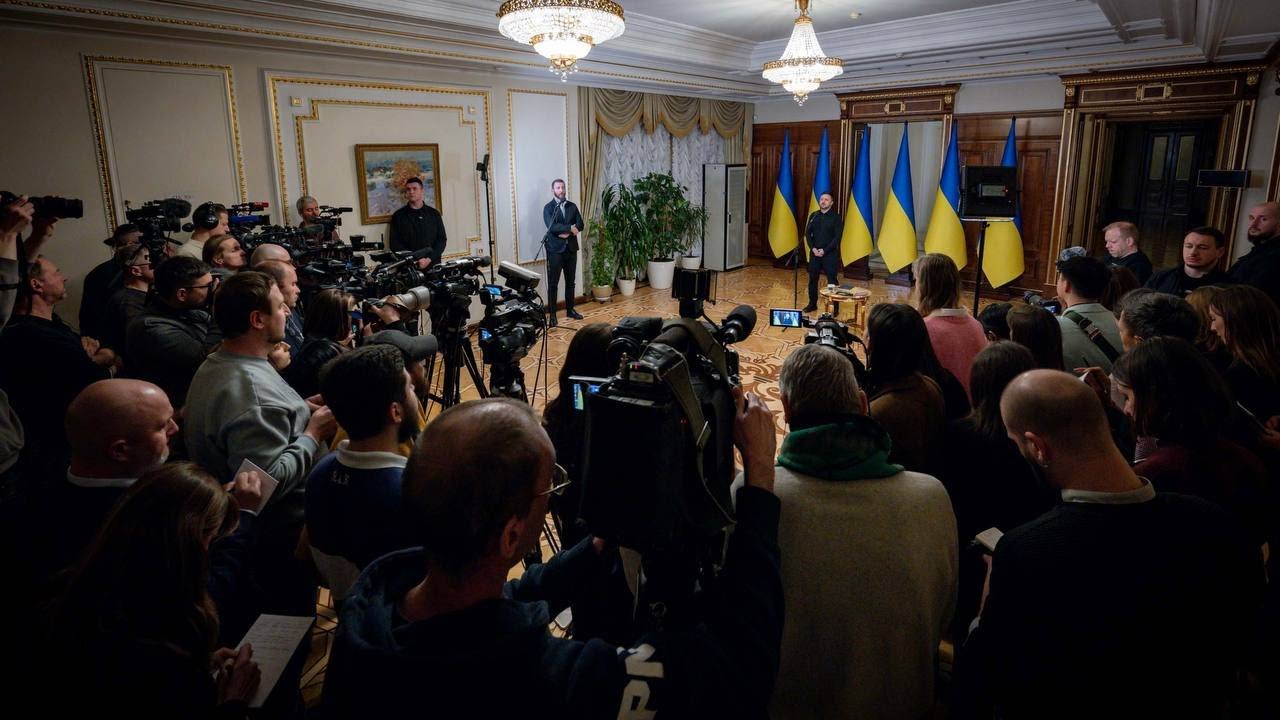 Брифінг Володимира Зеленського для ЗМІ: дипломатичний трек і внутрішнє перезавантаження