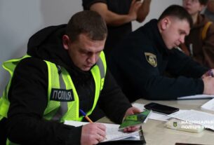 Незаконний перетин кордону та легалізація в Україні: поліцейські викрили злочинну схему