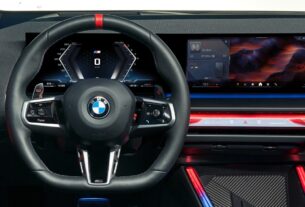 Авто новини - BMW відкликає кросовери X3 через кермо, яке повертається самостійно