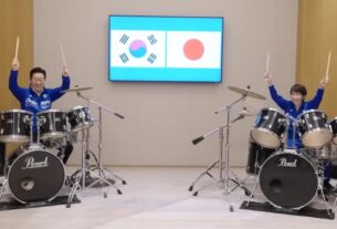 Новини світу - Лідери Японії й Південної Кореї разом зіграли на барабанах