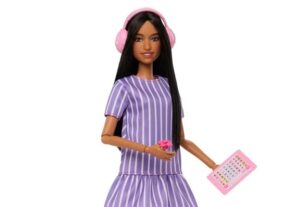 Новини світу - Mattel представила інклюзивну Барбі з аутизмом