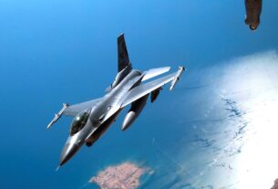 Новини світу - На Тайвані під час навчань зник винищувач F-16