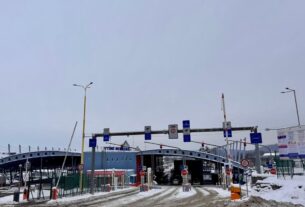 Новини України - Новий пішохідний перехід відкрили на кордоні зі Словаччиною