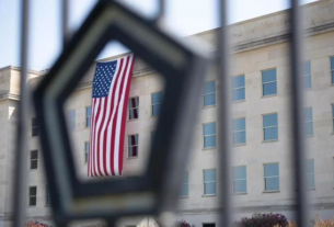 Новини світу - Пентагон інтегрує чатбот Grok у свої мережі