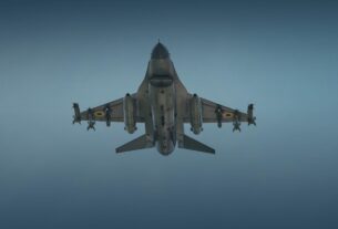 Новини України - ППО відбила атаку реактивних "шахедів" на Київ