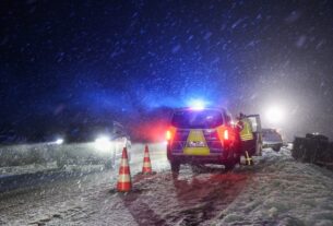 Новини світу - Сильні снігопади паралізували половину Європи