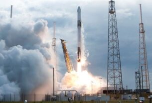Технології - SpaceX запустила перші супутники Starlink в новому році