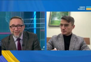 Пояснення причин коливань курсу долара та євро | Василь Фурман