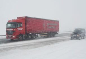 Новини України - У кількох областях обмежили рух вантажівок