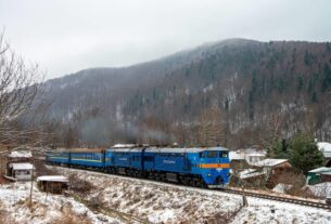 Новини України - Укрзалізниця повідомила про затримку понад 40 поїздів