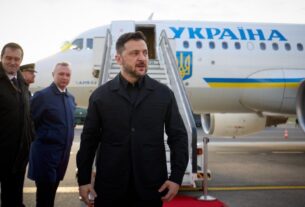 Новини України - Зеленський прибув з візитом у Париж