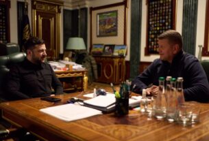 Новини України - Зеленський провів зустріч із Залужним